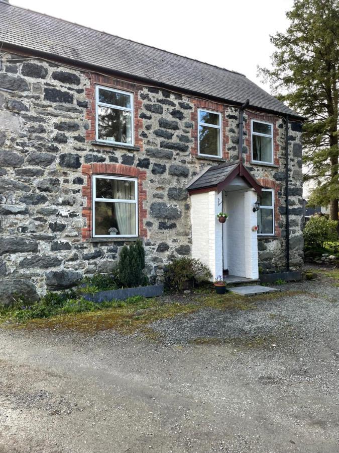 Rhydydefaid Bed And Breakfast, Guesthouse In Frongoch, Snowdonia エクステリア 写真